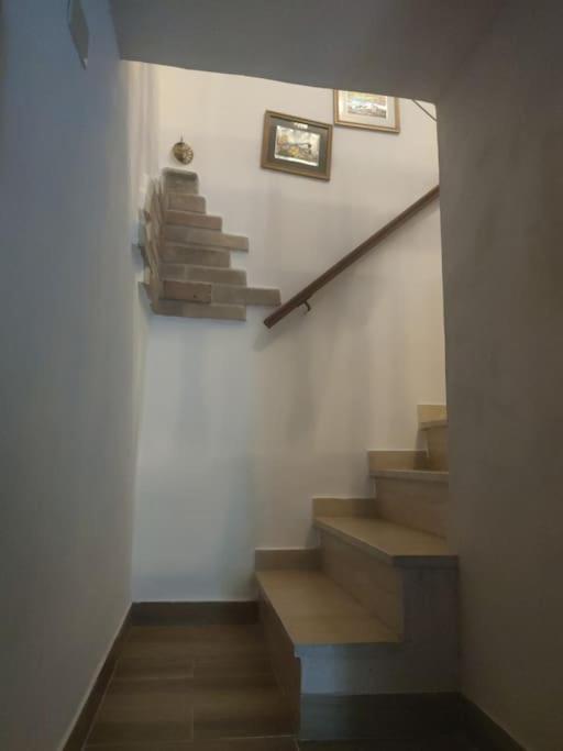 Casa In Antico Borgo Medievale A Tarano Ri, Via Giacomo Leopardi, 15 Vila Exterior foto