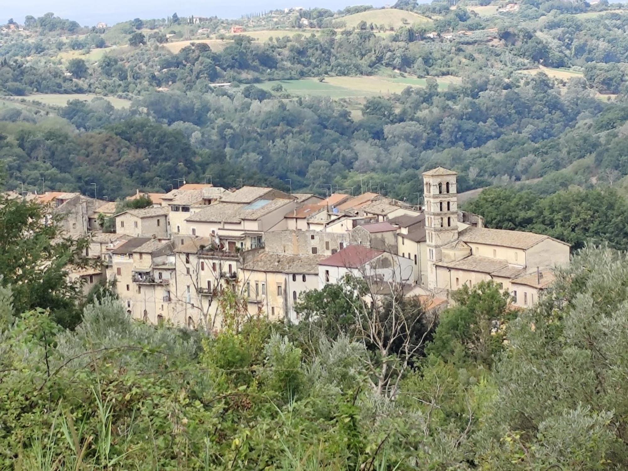 Casa In Antico Borgo Medievale A Tarano Ri, Via Giacomo Leopardi, 15 Vila Exterior foto